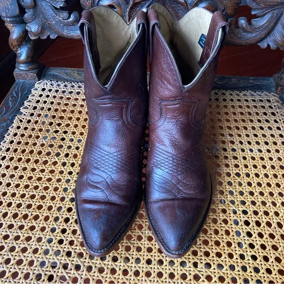 Women’s Brown Frye Billie Western Ankle Boots - Picture 5 of 14